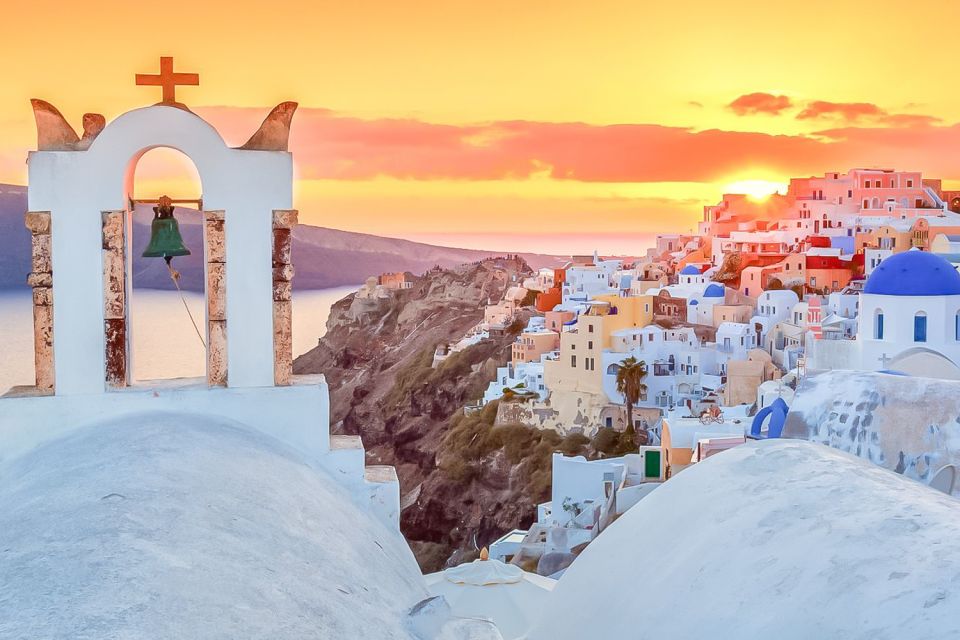 Santorini: Traditional Sightseeing Bus Tour With Oia Sunset - Key Stops