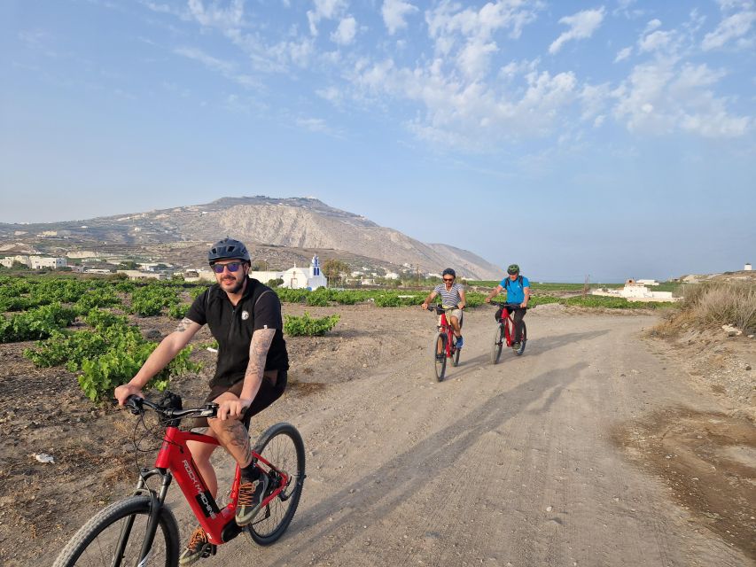 Santorini: Wine Country E-Bike Tour - Unique Features of Santorini