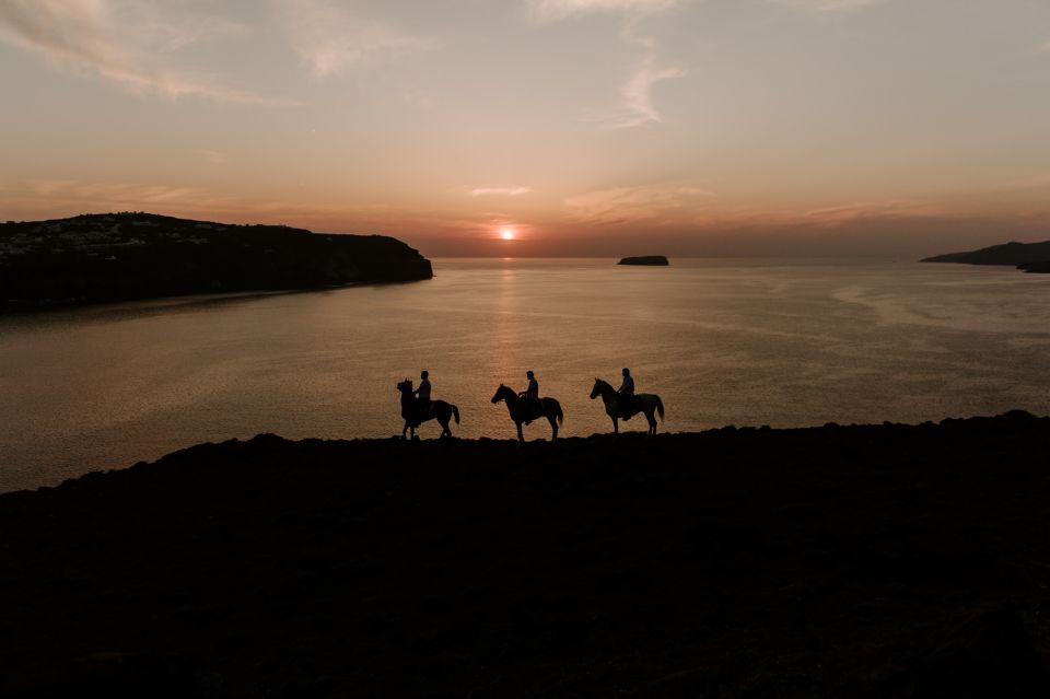 Santorini:Horse Riding Experience at Sunset on the Caldera - Detailed Itinerary