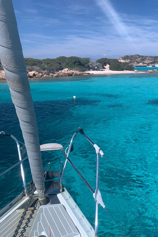 Sardinia: La Maddalena/Palau Catamaran Day Trip With Lunch - Dining Experience