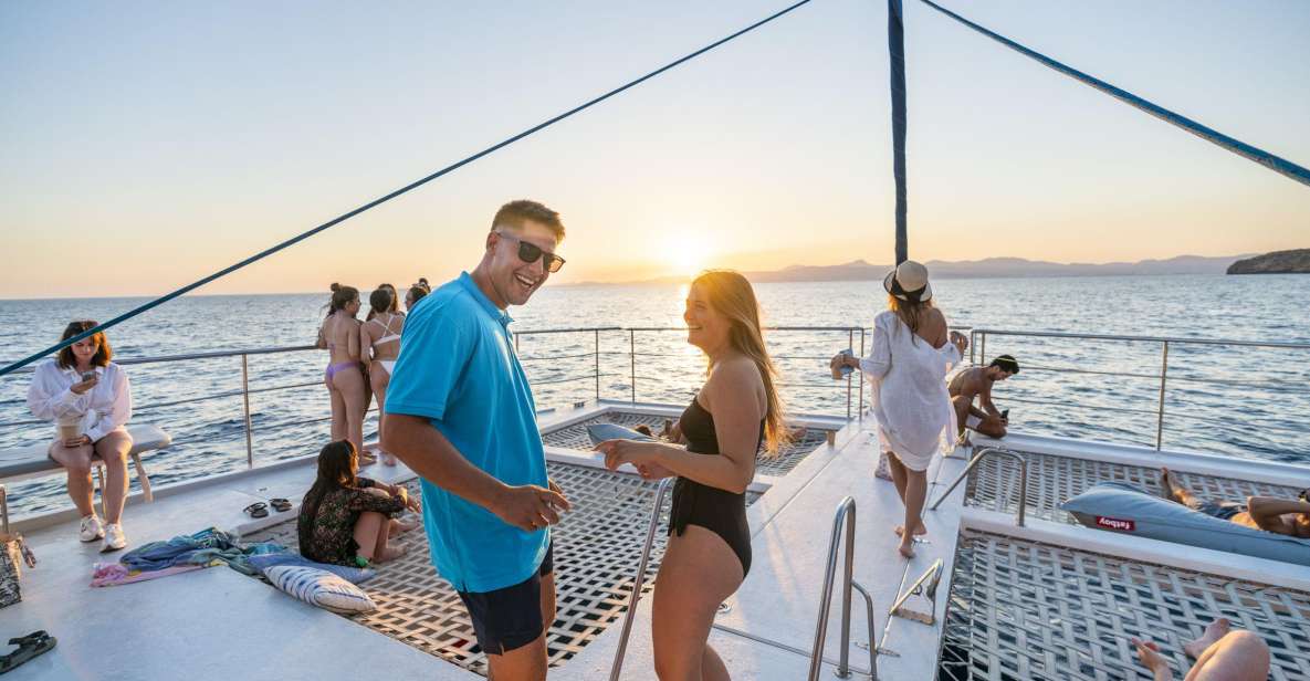 Sarenal: Sunset Catamaran Cruise With BBQ - Itinerary and Activities