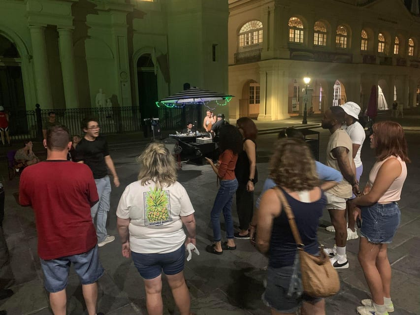 Savannah: Ghost Hunting Walking Tour With EMF Detectors - Tour Features