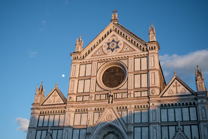 Semi Private Tour: Accademia Gallery and Girocittà - Florence Historic Center Exploration