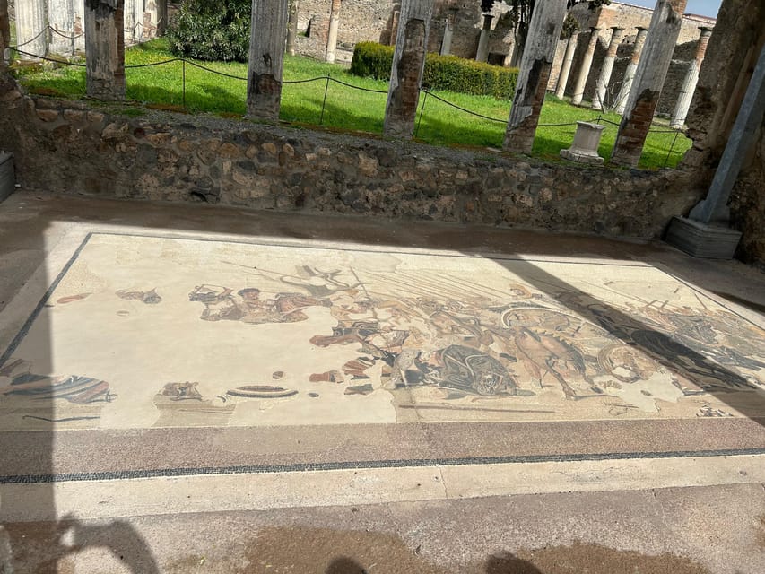 Semi-Private Tour of Pompeii - Guided Tour Details