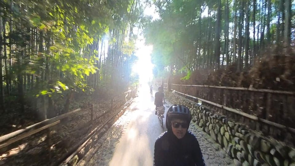 Serene Cycling in Arashiyama: Electric Bike Tour With Guide - Tour Inclusions and Amenities