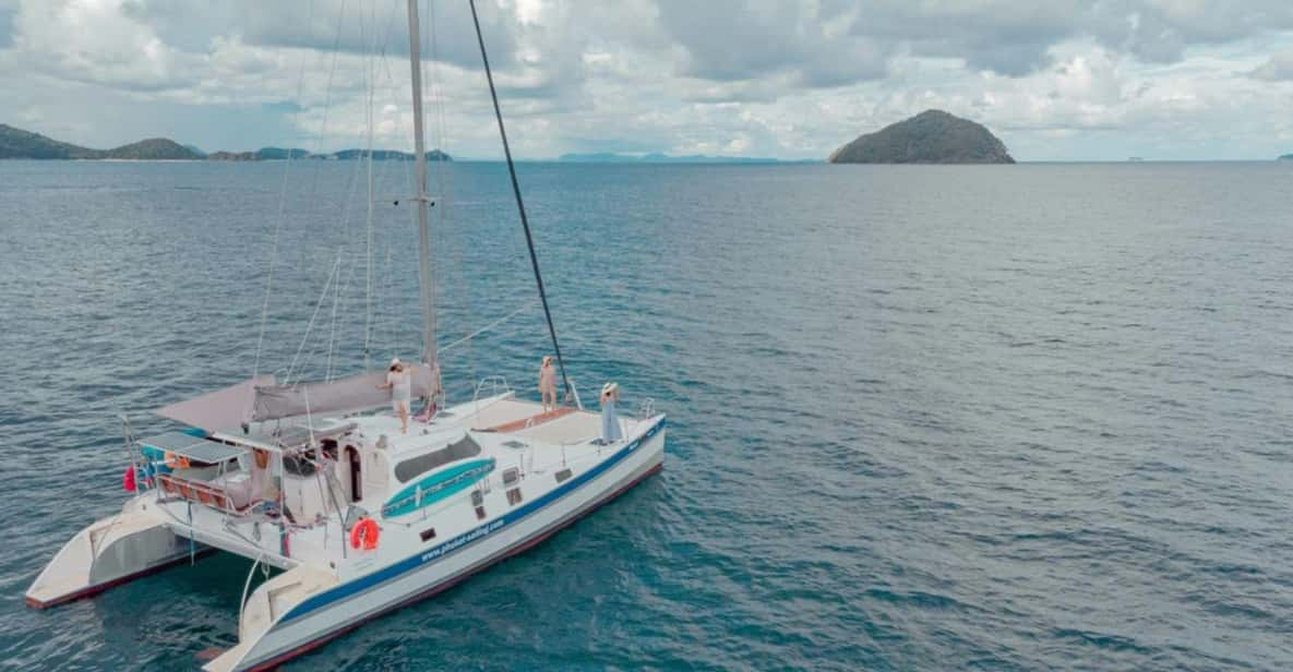 Setting Sail With Mumby 48FT - Mozart (Day Charter) - Comfortable Cabins