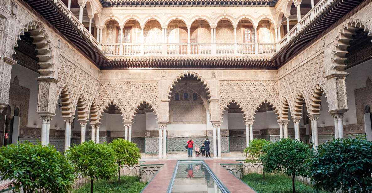 Seville: Alcázar Guided Tour - Included in the Tour