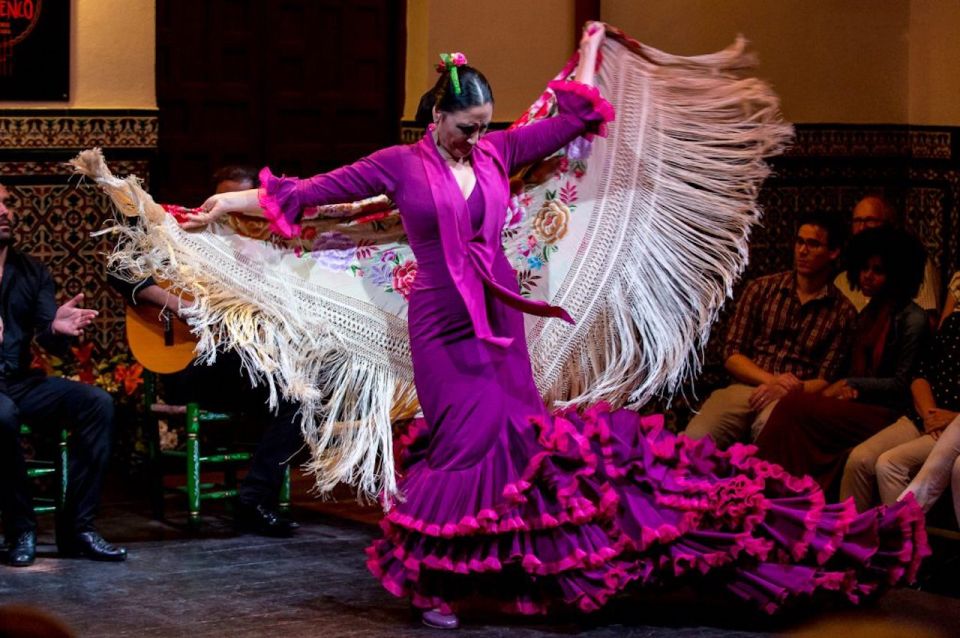 Seville: Half-Day Flamenco & Tapas Night - Flamenco Show