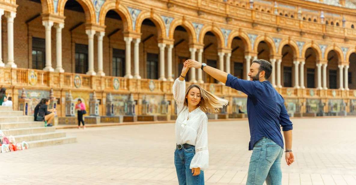 Seville: Professional Photoshoot at Plaza De España - Photoshoot Experience