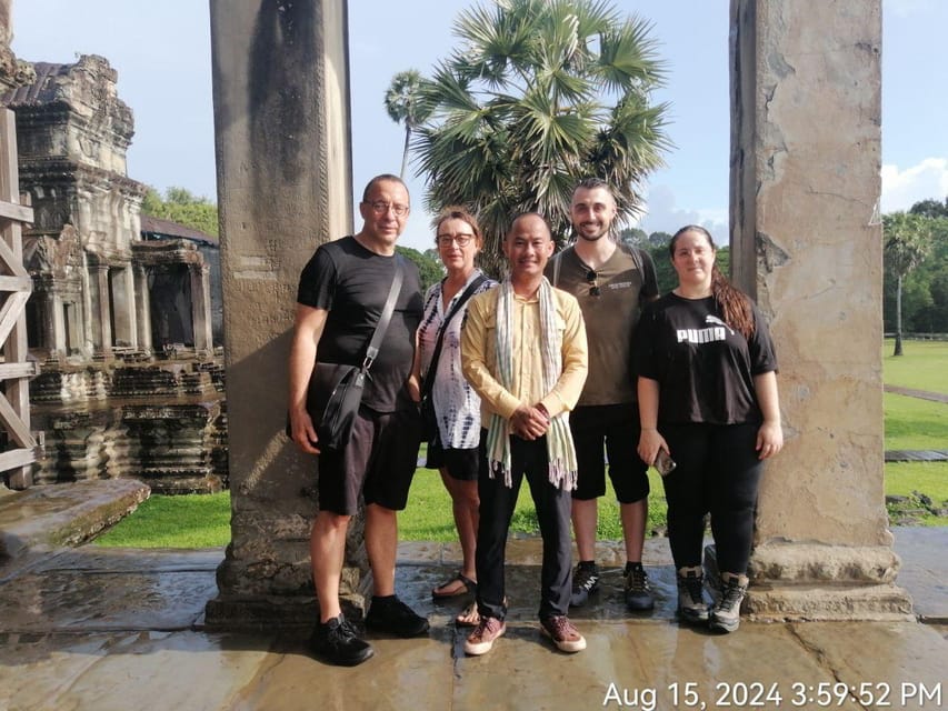 Siem Reap: Angkor 1 Day Tour With French-Speaking Guide - Transportation Options