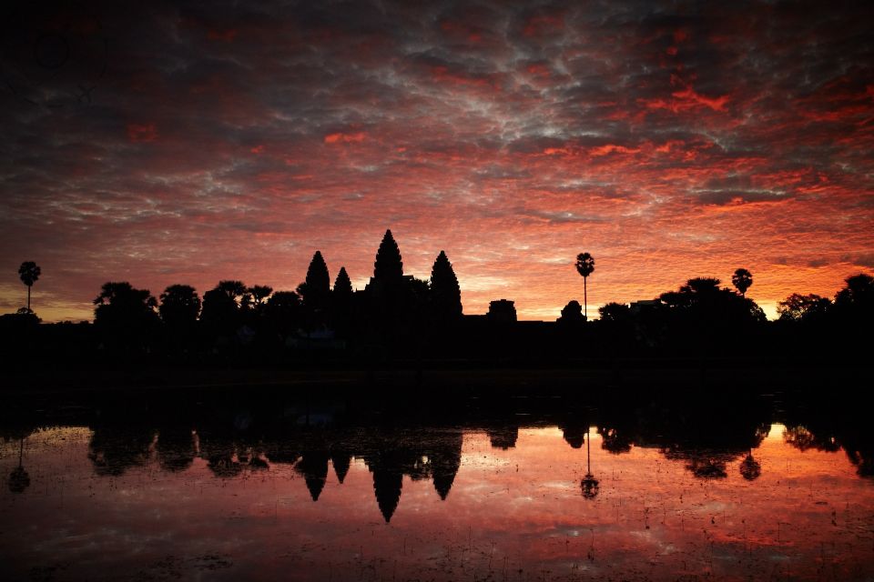 Siem Reap: Angkor Sunrise 1- or 2-Day Guided Temples Tour - Included Services