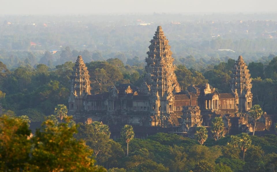 Siem Reap: Angkor Wat Small-Group Full Day Tour and Sunset - Transportation and Logistics