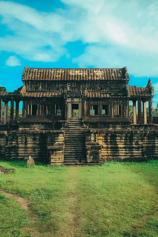 Siem Reap: Angkor Wat Small-Group Full Day Tour and Sunset - Inclusions and Amenities