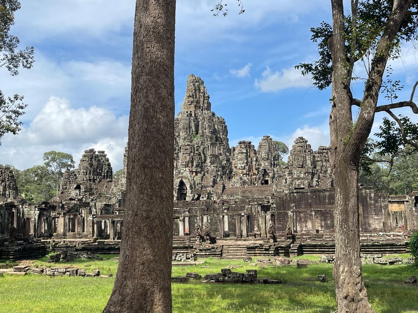 Siem Reap: Angkor Wat Small Group Full Day Tour - Included Services