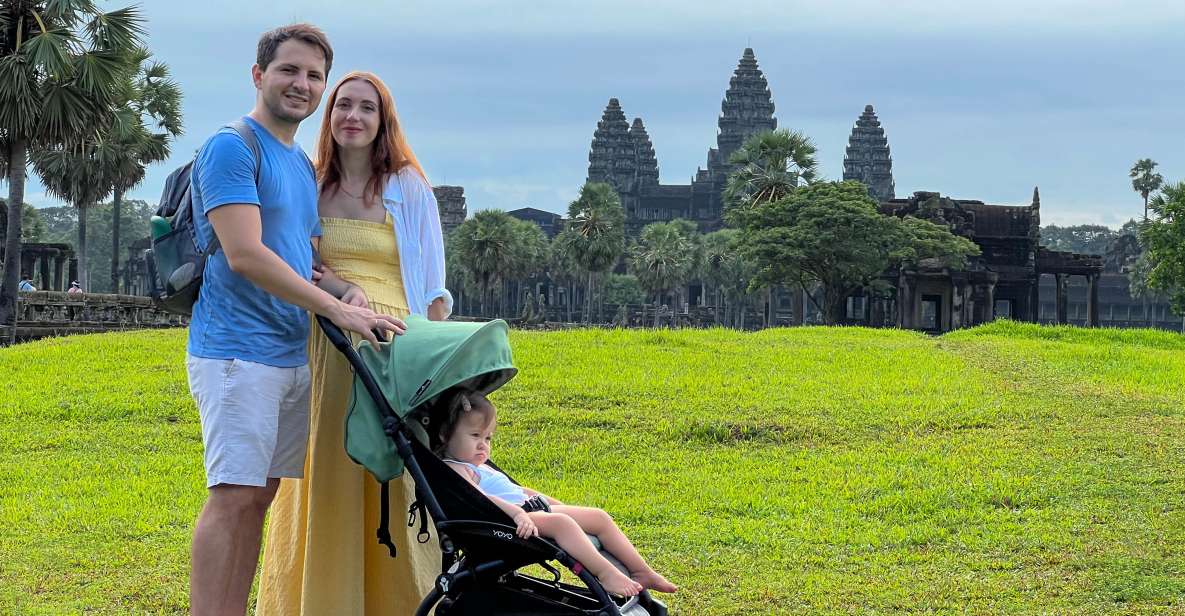 Siem Reap: Angkor Wat Sunrise Tour via Tuk Tuk & Breakfast - Exploring Angkor Wat