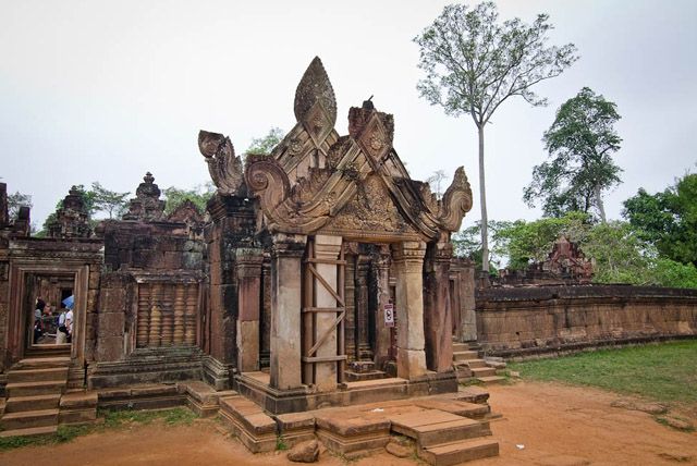 Siem Reap: Banteay Srey and Beng Mealea Temples Tour - Highlights of the Tour