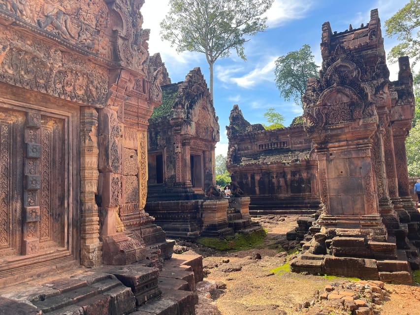 Siem Reap: Kulen Waterfall and Banteay Srei Exploration - Exploring Banteay Srei