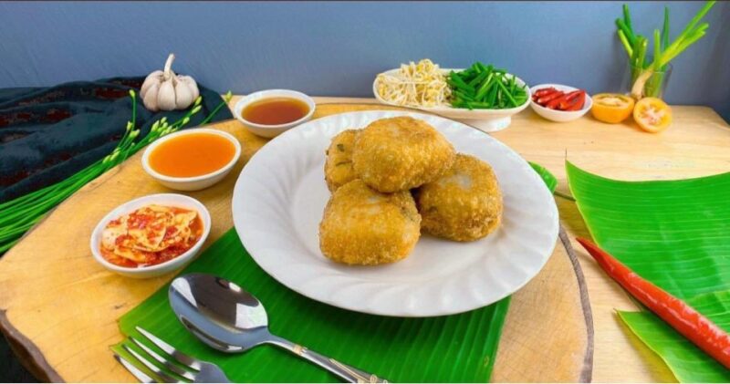 Siem Reap: Small Group Guided Authentic & Unique Food Tour - Cultural Experience