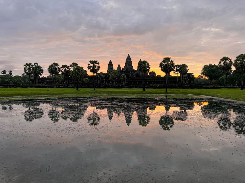 Siem Reap: Temple Tour With Angkor Wat Sunrise and Breakfast - Sunrise Experience at Angkor Wat