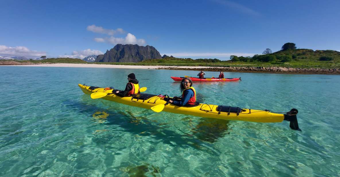 Skrova Island : 3hours Guided Kayak Tour - Kayaking Experience Details