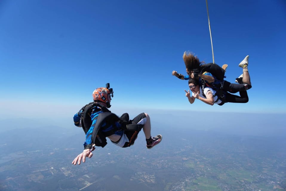 Skydive Chiang Mai - Getting to the Drop Zone