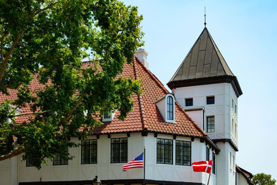 Solvang In-app Audio Tour in English: Little Denmark - Downloadable Audio Tour