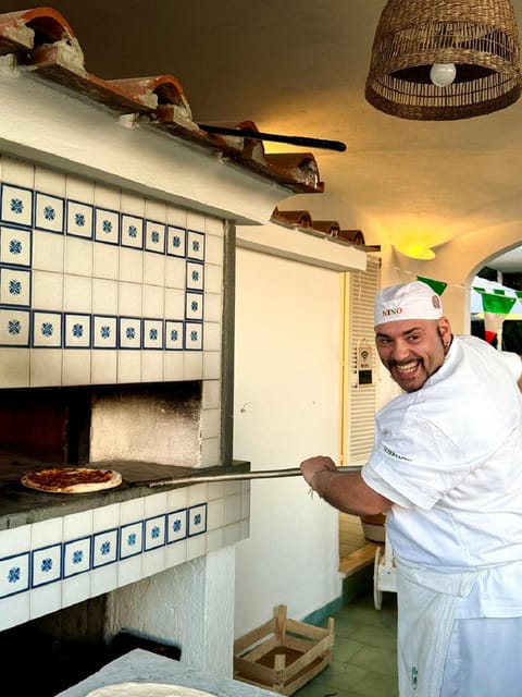 Sorrento: Pizza Making Class With Nino - Cooking in a Wood Oven