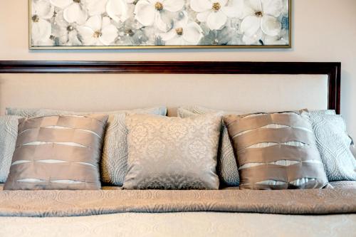 South Broadway Manor B&B - Near Fallingwater, Ohiopyle State Park, Hiking & Biking Trails GAP - Unforgettable Guest Experiences