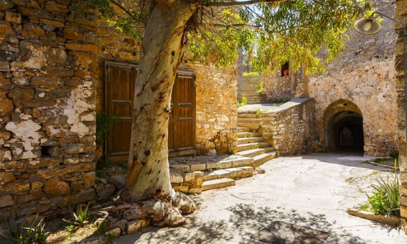 Spinalonga & Agios Nikolaos With BBQ - Historical Significance
