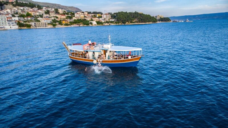 Split: Blue Lagoon and ŠOlta Boat Tour With Lunch and Drinks - Itinerary Details