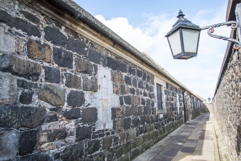 Stirling Castle, Highland Lochs & Whisky Tour From Edinburgh - Stirling Castle Experience