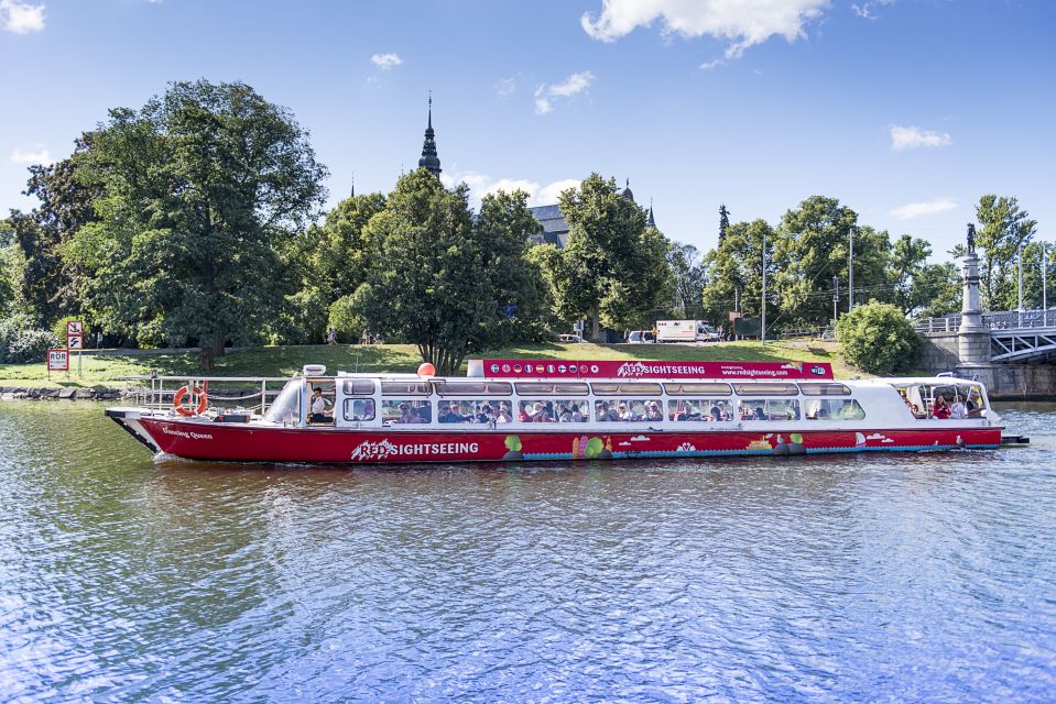 Stockholm: City Center Cruise With Audio Guide - Audio Guide Features