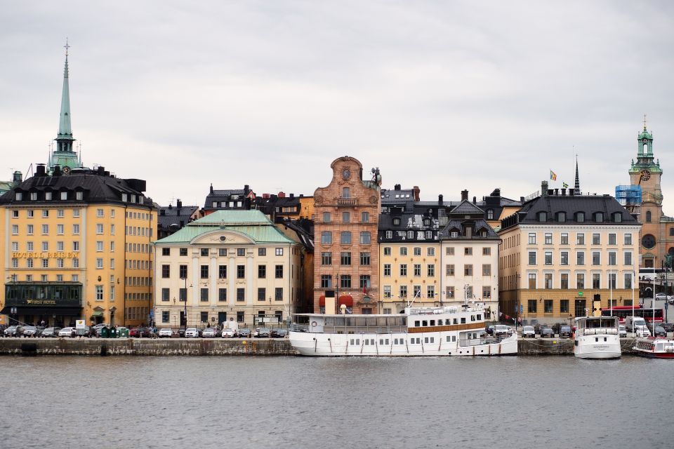 Stockholm: Express Walk With a Local in 60 Minutes - Inclusions and Exclusions