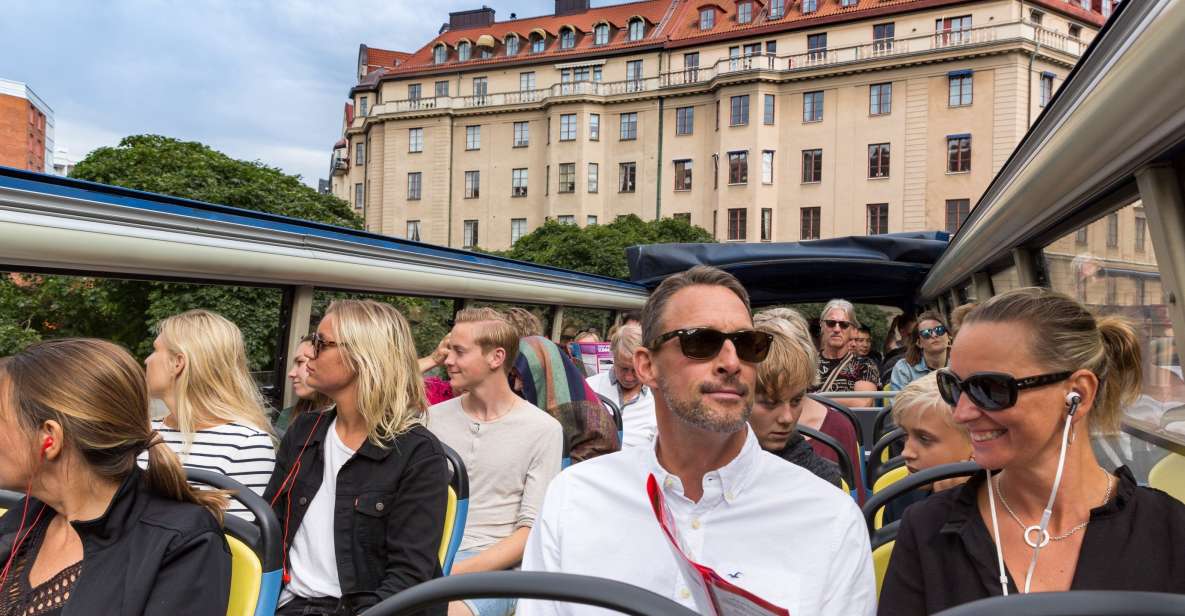 Stockholm: Walking Tour and Hop-on Hop-off Bus Tour - Exploring Stockholm Old Town