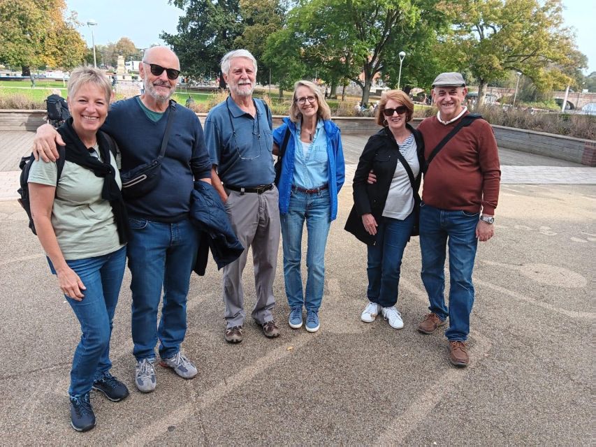 Stratford-Upon-Avons Town Walking Tour (10:30am & 2pm) - Guide and Experience