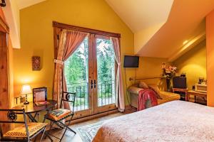 Talus Rock Retreat - Guest Experience and Reviews