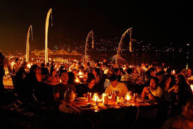 Tanah Lot and Uluwatu Temple Tour Including Seafood Dinner at Jimbaran Beach - Accessibility and Comfort