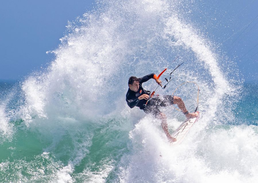 Tarifa: Kitesurfing Course With Certified Instructor - Learning Experience