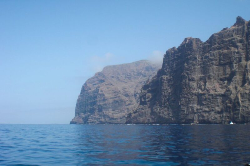 Tenerife: Luxury Private Whale & Dolphin Watching Tour - Yacht Features