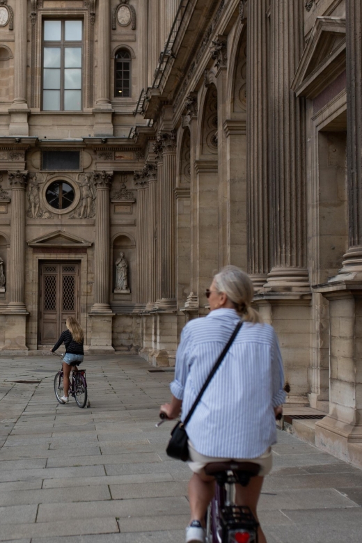 The Best of Paris: Small Group Bike Tour Like a Local - Inclusions