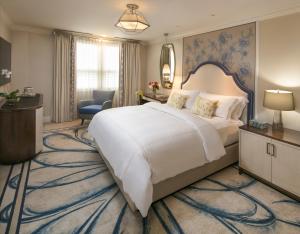 The Breakers Palm Beach - Dining Experiences