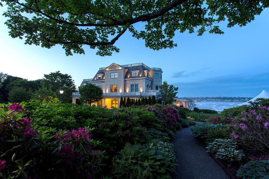 The Chanler at Cliff Walk - Dining Options