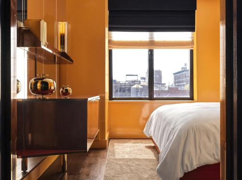 The Manner - Amenities and Services
