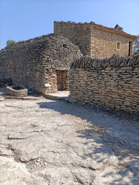 The Most Beautiful Villages of Luberon - Highlights of Fontaine De Vaucluse