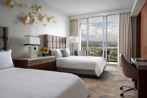 The Ritz-Carlton Bal Harbour, Miami - Dining Options