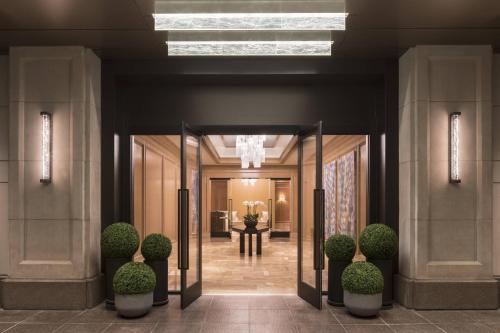 The Ritz-Carlton, Cleveland - Facilities and Amenities