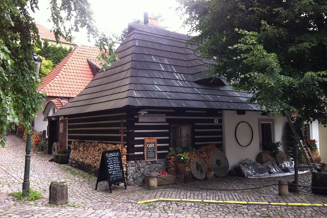 The Ultimate Prague History Tour - Loreta Praha Sanctuary