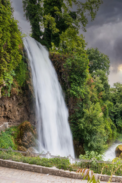 Thessaloniki: Edessa & Pozar Thermal Prive Minivan Day Trip - Transportation and Comfort