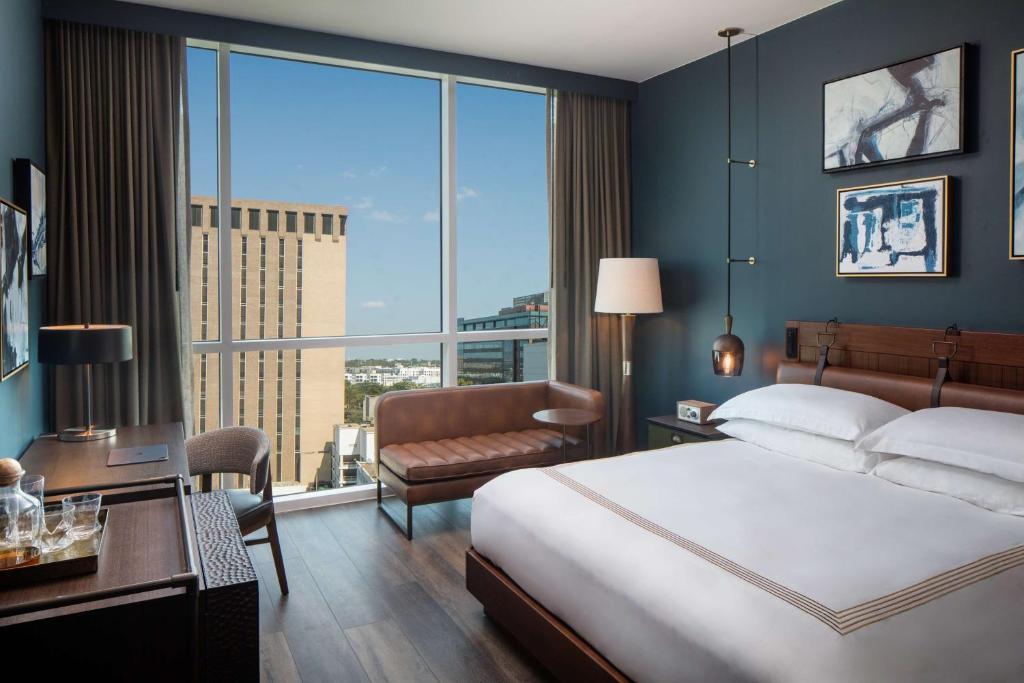 Thompson San Antonio – Riverwalk, by Hyatt Review