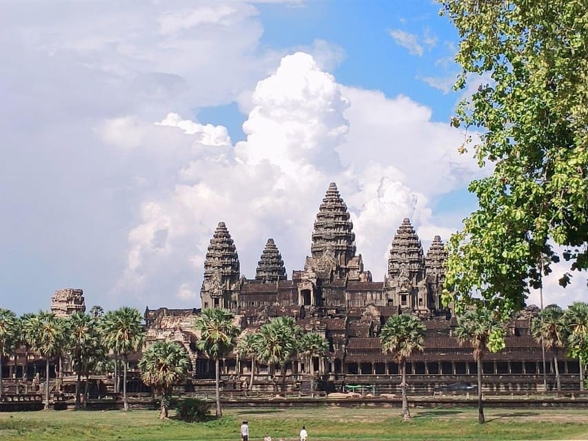 Three Day Trip With Sunrise at Angkor Wat Temple - Day 2 Highlights